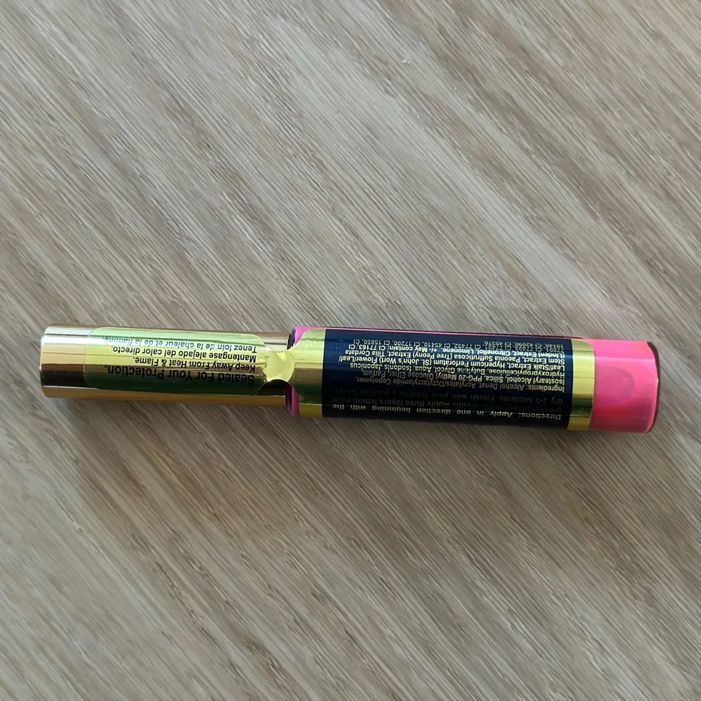 Limited Edition LipSense Color: Be Mine. Brand New/Sealed